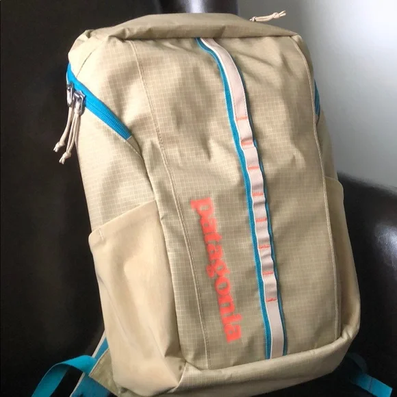 Patagonia Black Hole Pack Backpack 25L - Picture 2 of 11